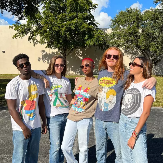 Cartoon T-Shirts — M / 3 tees