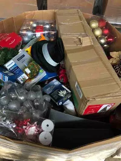 Christmas decorations lot · pallet