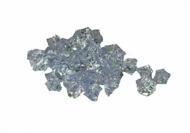 8210Clear – 1 lb 1” Crystal acrylic ice-“1 Bag” – Min 1 bag – Case 24 Bags