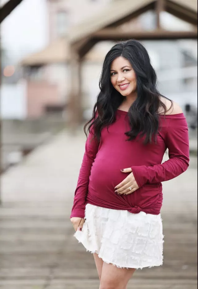Stylish Autumn Maternity Shirts 4 Piece - NWT — M / 4 Pcs