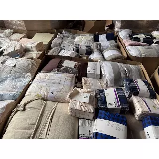 Target Bedding Pallet