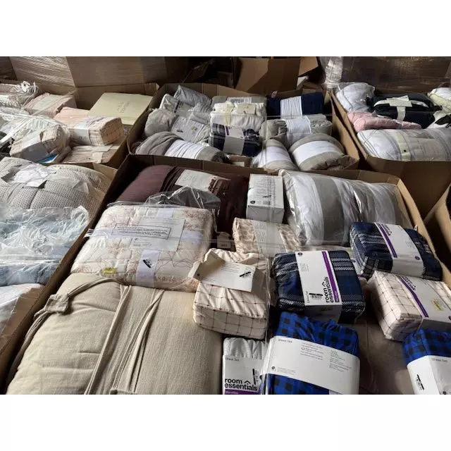 Target Bedding Pallet