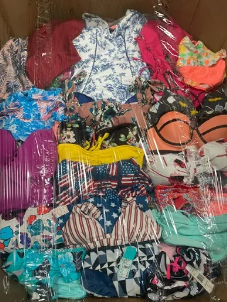 Macys wholesale ladies swim seperates 144pcs.