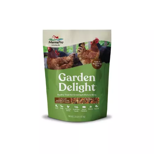 Manna Pro Garden Delight Treats for Chickens, 2.25 lbs