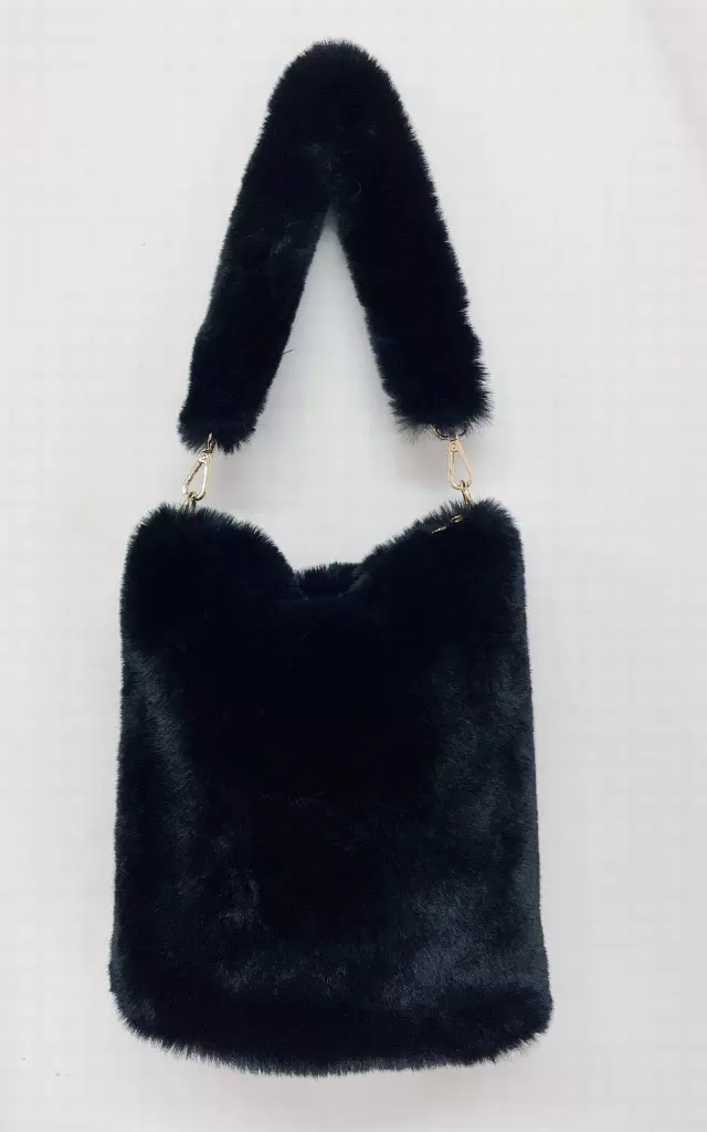 HX205 Faux Fur Shoulder Bag — Black