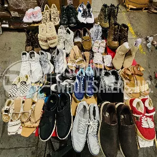 Assorted footwear lot · 180 units