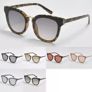 Modern Cat-Eye Sunglasses with Gold Bridge Accent SK10480