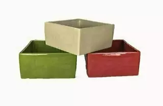 CP5204-8 – 3 Assorted color 8” square 4” deep planters-“case pk 6”