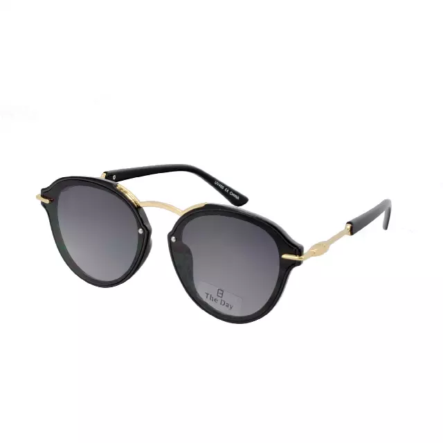 Mirrored Flat Lens Sunglasses with Temple Accents TD10161