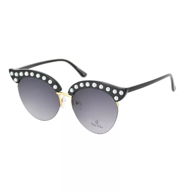 Vintage Cat-Eye Sunglasses with Pearl Accents and Gradient Lens TD10282