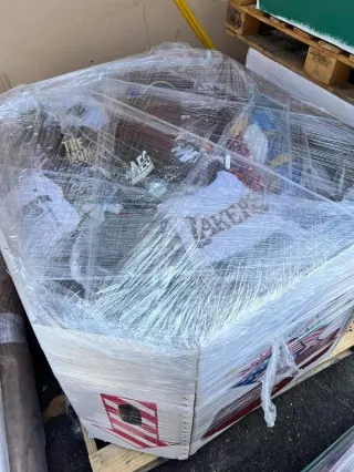 Clothing Liqudation Pallet
