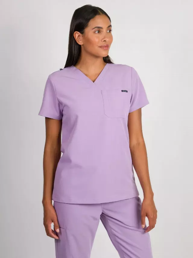 Camilla | Slim 1 Pocket Scrubs Top — Lavender / M