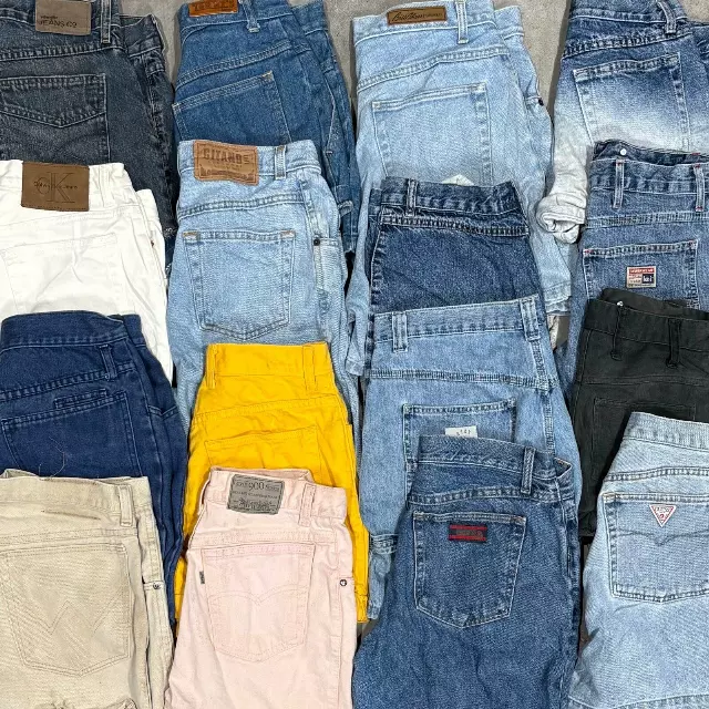 Wholesale Womens Vintage Denim Shorts (10 Pieces)