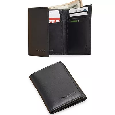 Nautica wallets wholesale assortment 24pcs.