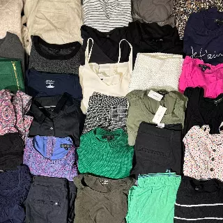 Womens Banana Republic Mix (40 Pieces)