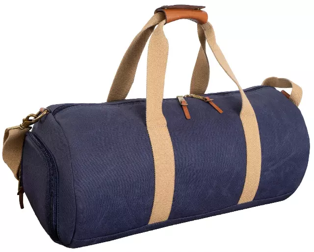 Voyager 20"Waxed Canvas Shoe Pocket Duffel — 600-NAVY