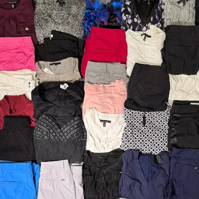 Womens White House Black Market (40 Pieces)