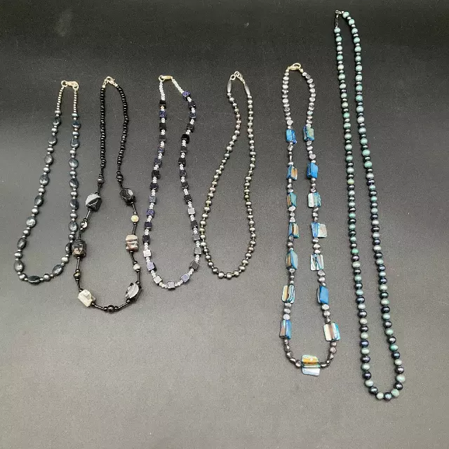Mixed Beaded Fashion Jewelry Lot of 6 Necklaces Faux Pearl Agate Shell