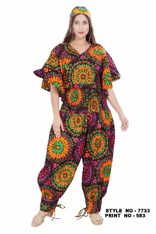 7733 -WOW!! 2 pcs Set - $25.00 Each (3 pcs per pack) — Free Size / Print-583