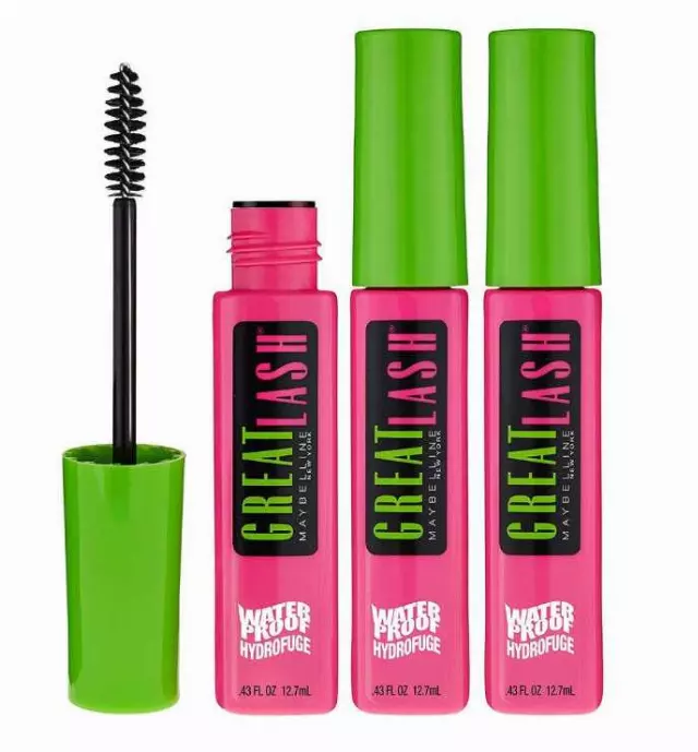 Maybelline New York Great Lash Waterproof Mascara Makeup, Very Black, 3 Count