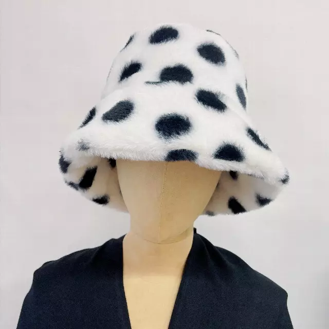 HX612 Polka Dots Faux Fur Bucket Hat — White