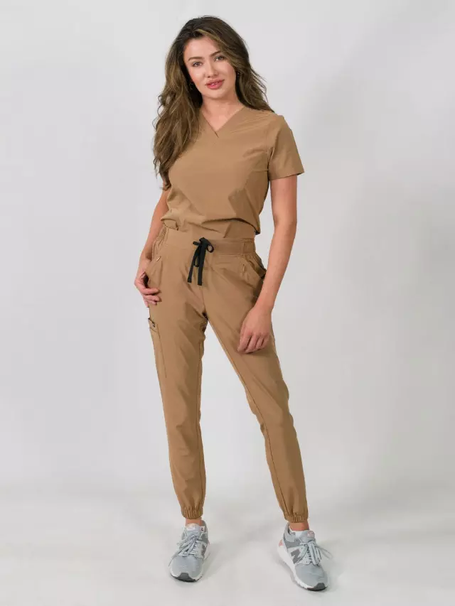 Olivia | 4 Pocket Top & Jogger Pant Scrubs Set — Camel / 2XL
