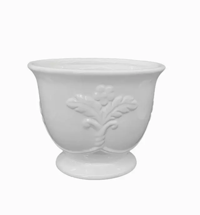 CP3191WT – 5.5” White Bowl w/7” opening-“case pk 8” – Min 8 pcs.