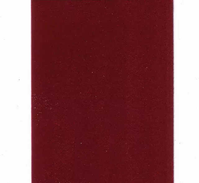 V40-100Holiday Red Velzene #40 (100 yds) (2.5 x 100 yds) Case 10