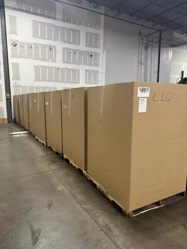 Amazon Shoes Truckload