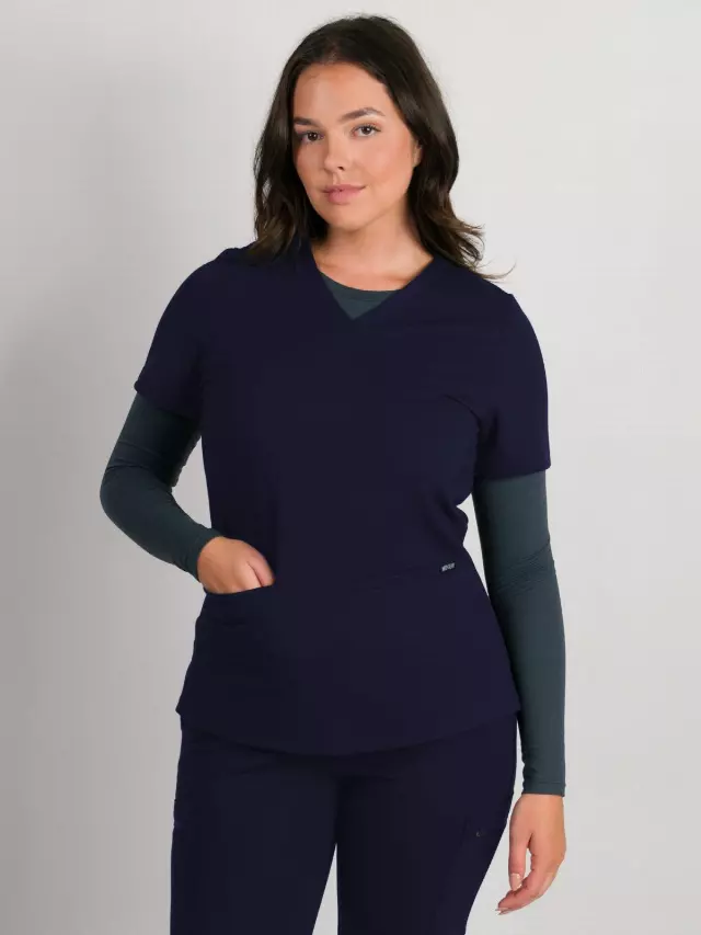 Sera | Ultra-Stretch Ponte Knit 2-Pocket Slim-Fit Scrub Top — Navy / XS