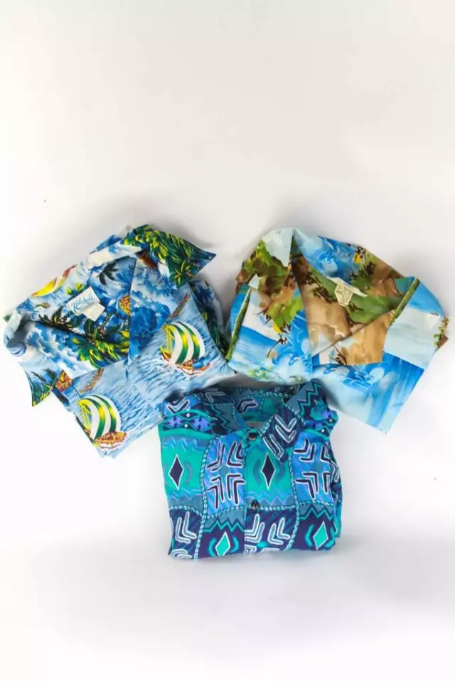 Vintage & Modern Men's Hawaiian Shirt Mix of 20