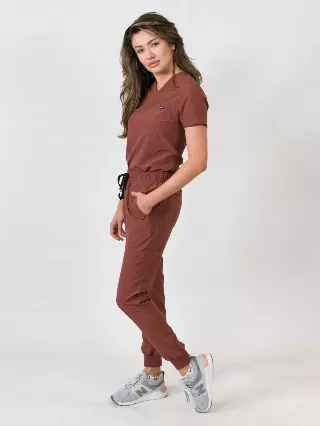 Aurora | One Pocket Top & Jogger Pants Scrubs Set — Brick / XL