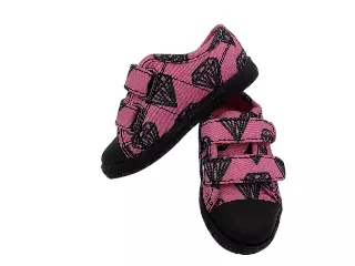 Wholesale Lot Of 1,000 Of Pairs Of Dezzys Kids Sneakers- Streetwear Inspired Children’s Lifestyle Brand – Original Retail Prices To $200 A Pair – Your Price Is Only $5.00 Each